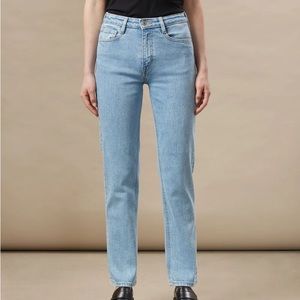 Frank and Oak Cyndi Straight Jean size 23